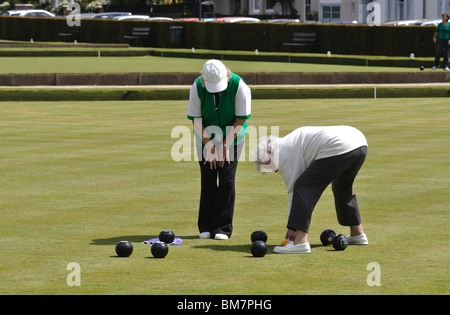 bowls england lawn leamington